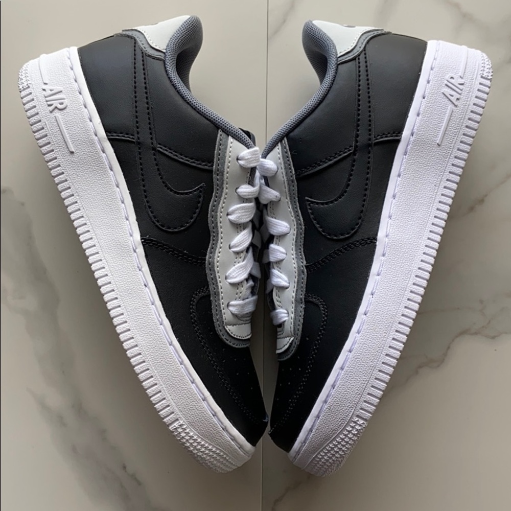 NWT Nike Air Force 1 - Picture 3 of 7